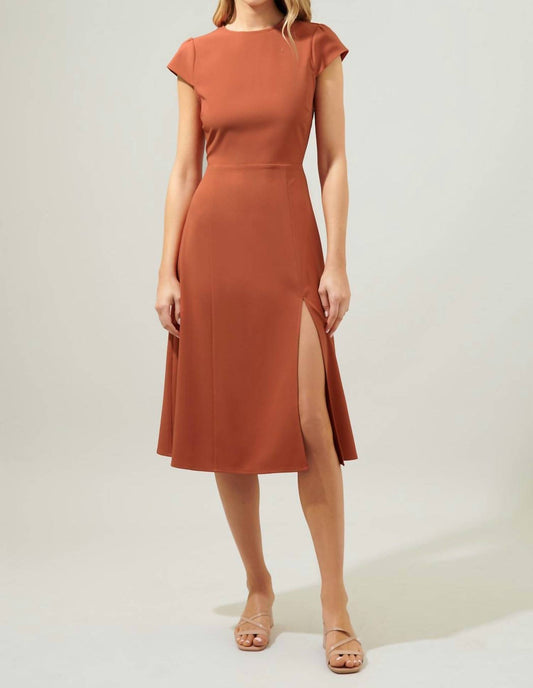 Sugarlips - Everbloom Midi Dress