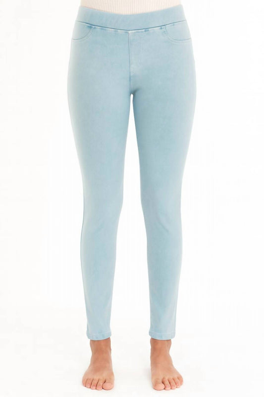 French Kyss - Low Rise Jeggings