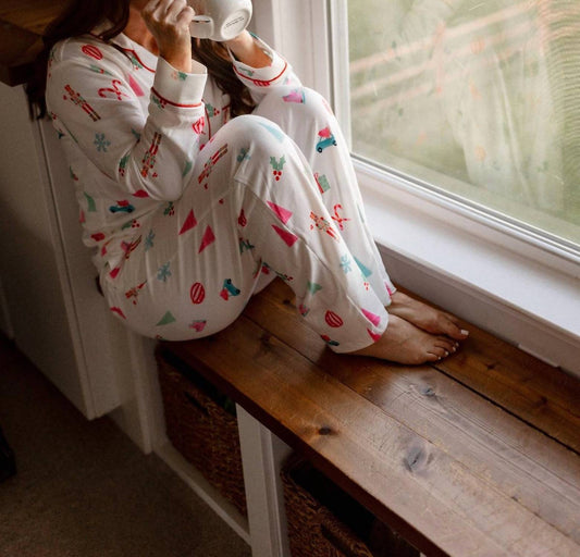 Fashionworks - Christmas Long Sleeve 2 Pc Pajama Set