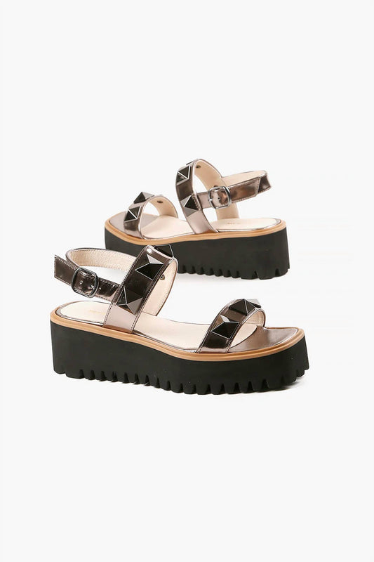 All Black - Women's Pyramid Stud Flatform Sandal