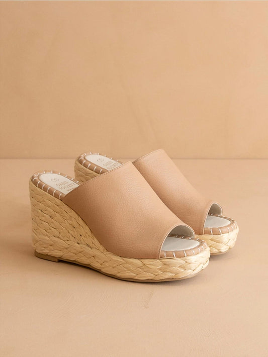 Oasis Society - Women's Raina Espadrille Wedge Sandal