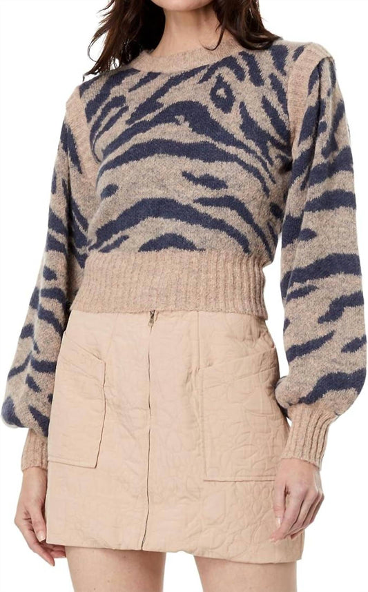 En Saison - Animal Print Puff Sleeve Knit Pullover Sweater