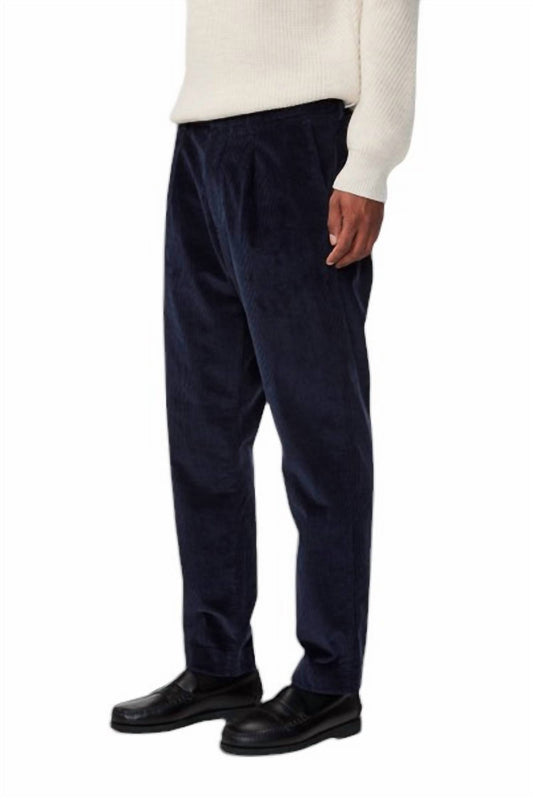 Nn07 - MEN'S RELAXED CORDUROY TROUSER