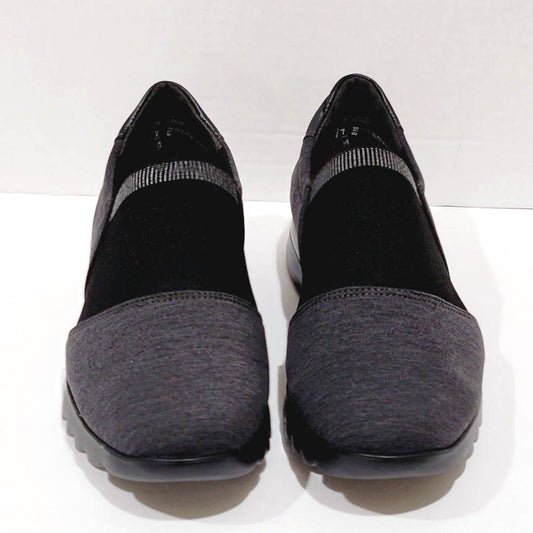 Munro - Women's Kj Fabric Gore Slip-on Sneaker