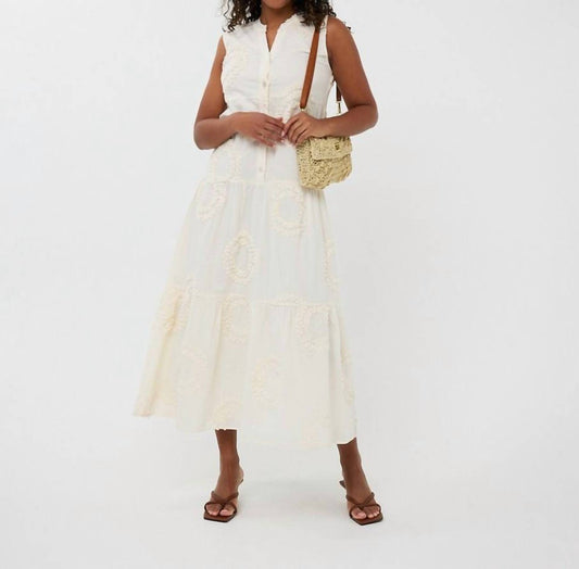 Esqualo - Sleeveless 3d Embroidery Dress