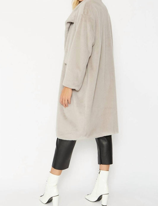 Jayley - JAYLEY Caramel Faux Fur Oversized Coat