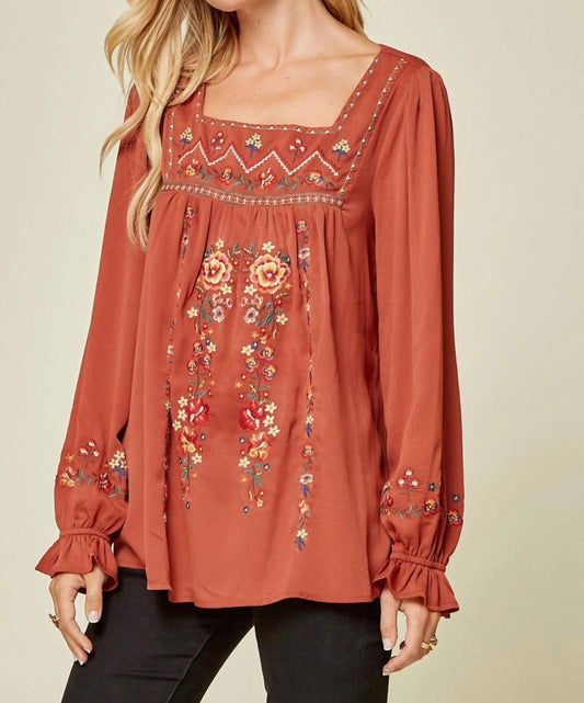 Andree By Unit - Embroidered Babydoll Top