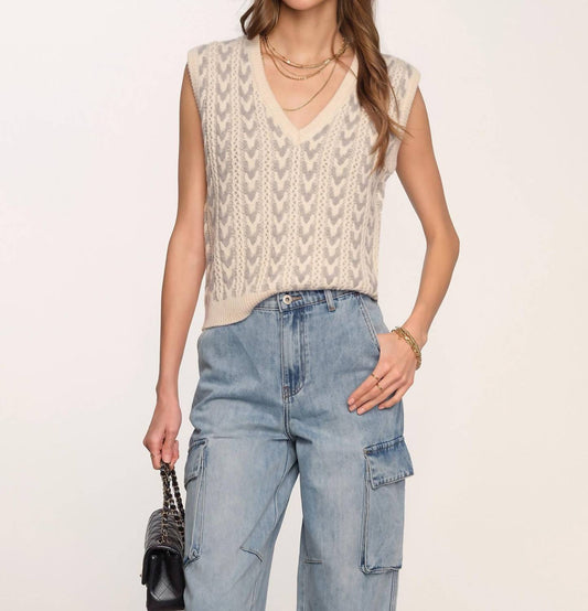 Heartloom - Phoenix Vest