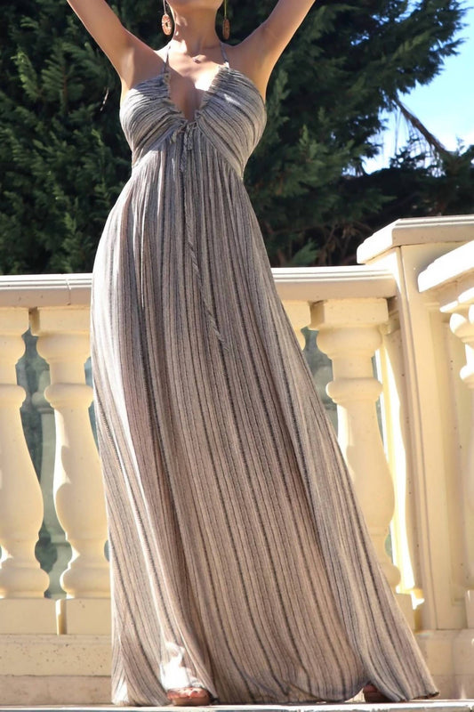 Dress Day - V-neck Flowy Printed Maxi Dress