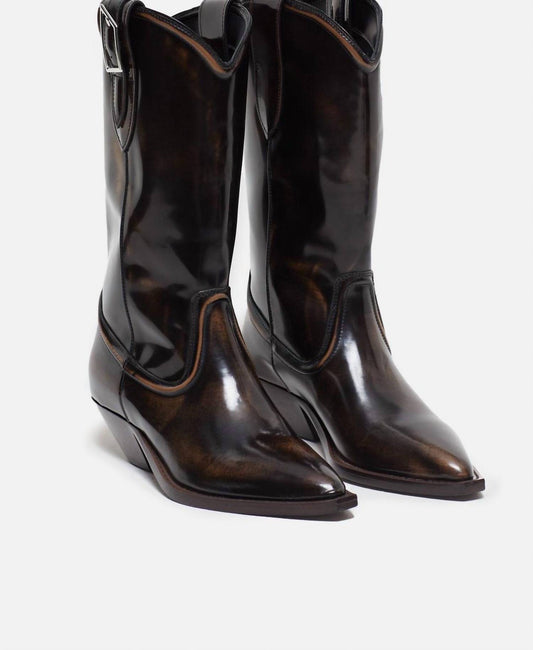 Closed - Women's Cowboy Boot