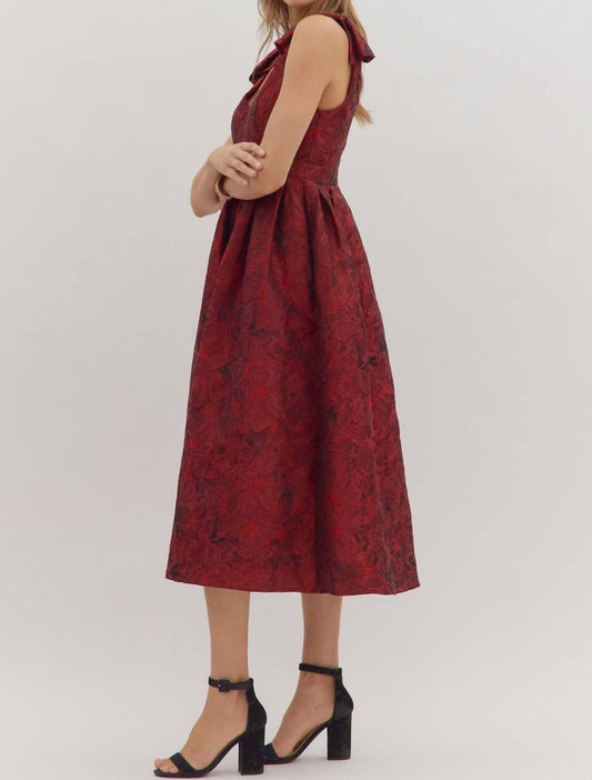 Entro - Celebration Midi Dress