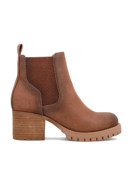 Mia - Women's Jonna Lug Sole Boot