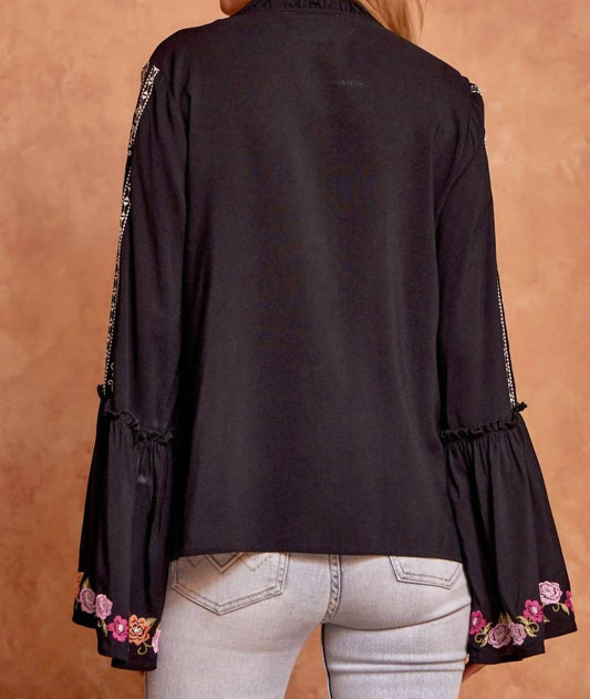 Andree By Unit - Floral Embroidered Blouse