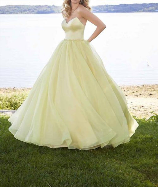 Morilee - Strapless Sweetheart Neckline Ball Gown