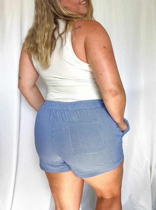 Le Lis - Women's Beachside Checkered Shorts