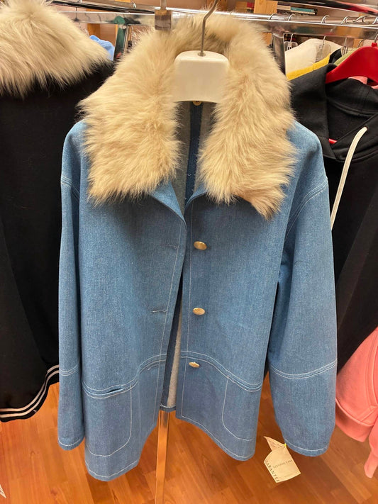 Myong Lim - Women's Jean Jacket With Fur Collar