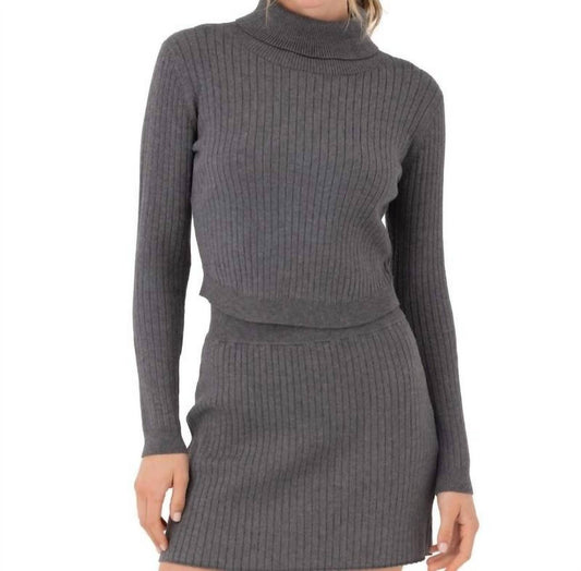 Sundays - Cali Crop Turtle Neck Sweater