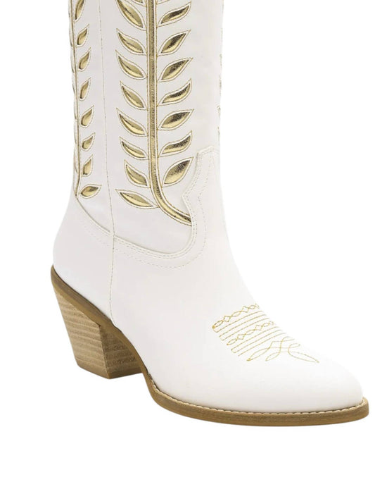 Beast Fashion - Women's Standout Cowboy Boots