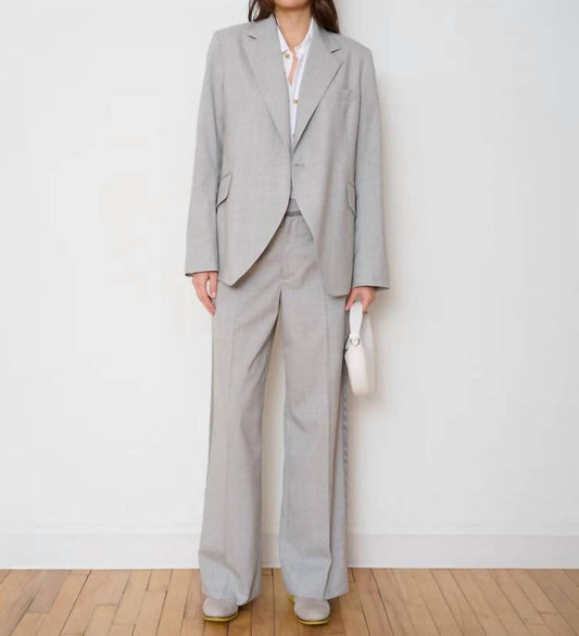 We-Ar4 - The Smoking Blazer