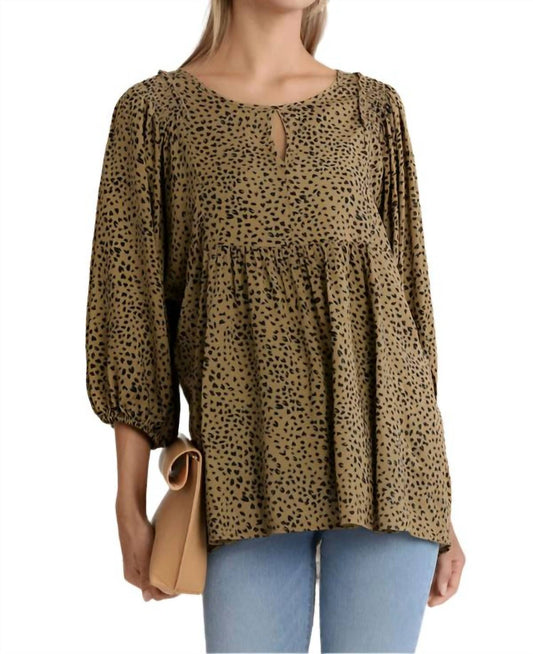 Umgee - Babydoll Keyhole Blouse