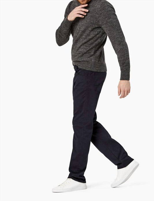 34 Heritage - Courage Straight Leg Jeans