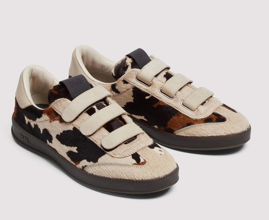 P448 - Women's Capri Sneaker