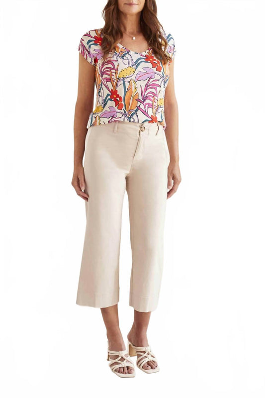 Tribal - High Rise Fly Front Capri Pant