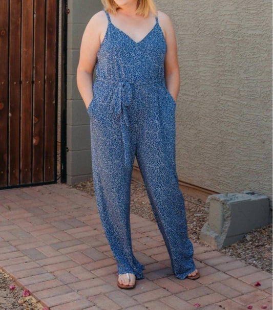 Gilli - Tie-waist Sleeveless Jumpsuit