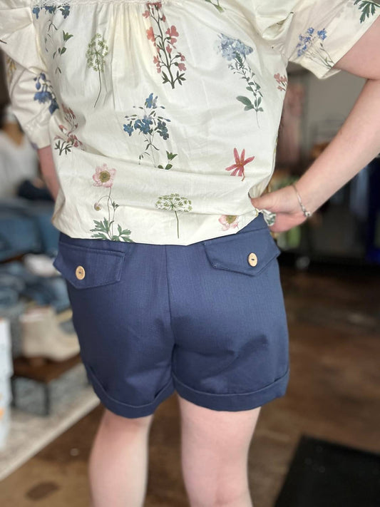 Entro - High Waist Pleated Pintuck Shorts