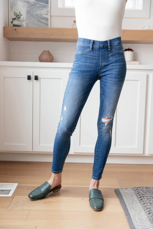 Judy Blue - Mid-Rise Skinny Jegging