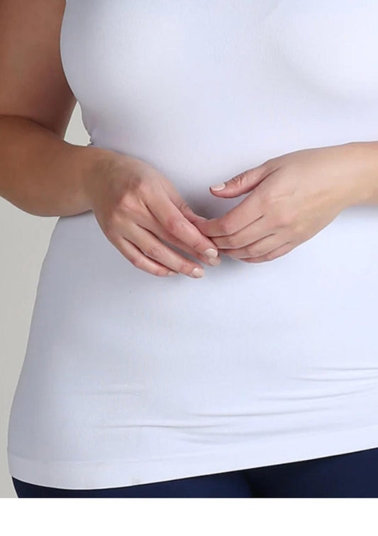 Nikibiki - Curvy Short Basic Tank Top