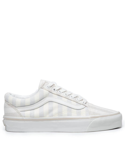Vans - Women's Old Skool 36 Sneaker-surf Essentials
