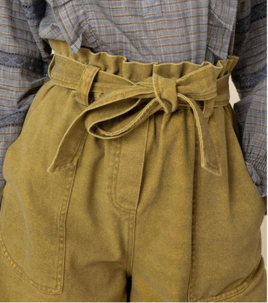 Natural Dahlia Shorts