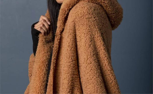 Demdaco - Sherpa Hooded Wrap With Fitted Wrist