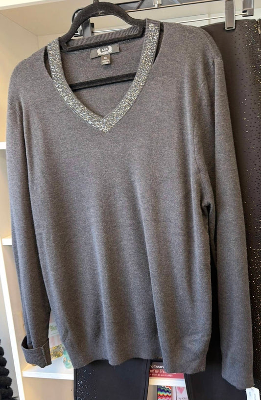 Azi - Women's V-neck sweater
