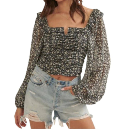 Promesa - Sheer Floral Crop Top