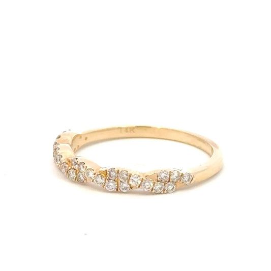 Aamiaa - 0.25 Carat Natural Diamond Cluster Twist Band Ring
