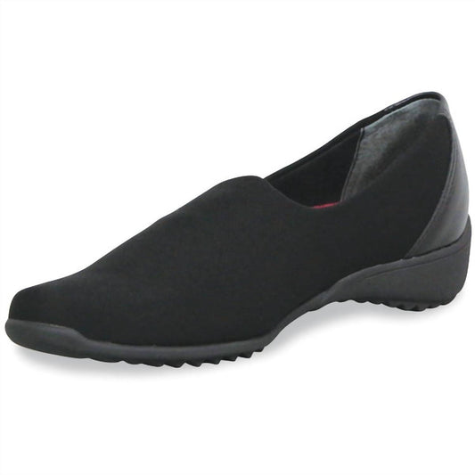 Munro - Women's Traveler Slip-on