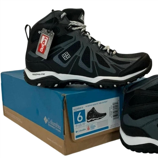 Columbia - Women's Grove Heights Hiking Boots