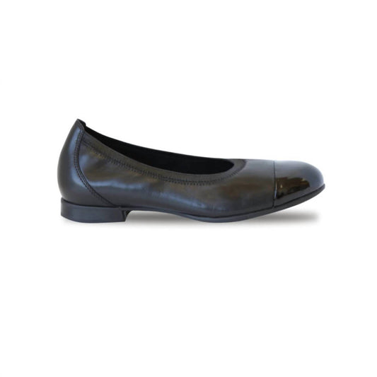 Munro - Women's Mila Ballet Flat