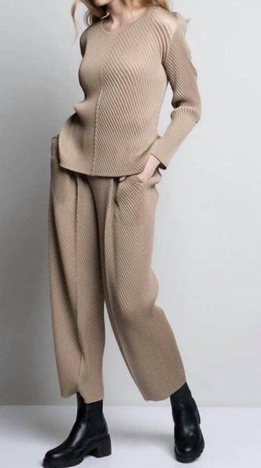 Picadilly - Dressy Wide Leg Pleated Pants