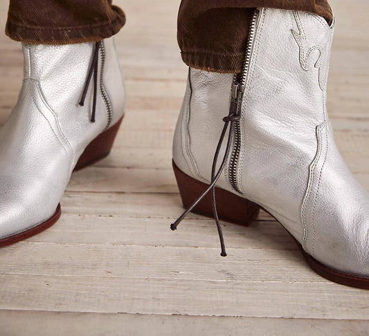 Free People - New Fronteir Boots