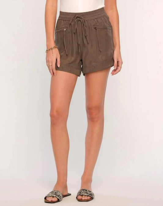 Heartloom - Hadley Short