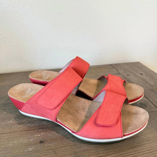 Dansko - Women's Vienna Milled Wedge Sandal