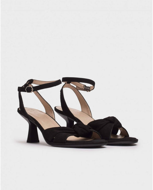 Wonders - Women's Peep Toe Suede Heels