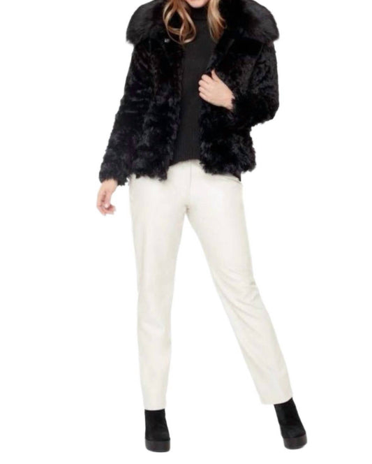 Carre Noir - Faux Fur Coat