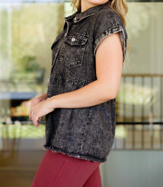 Andree By Unit - Cool and Carefree Denim Button Down