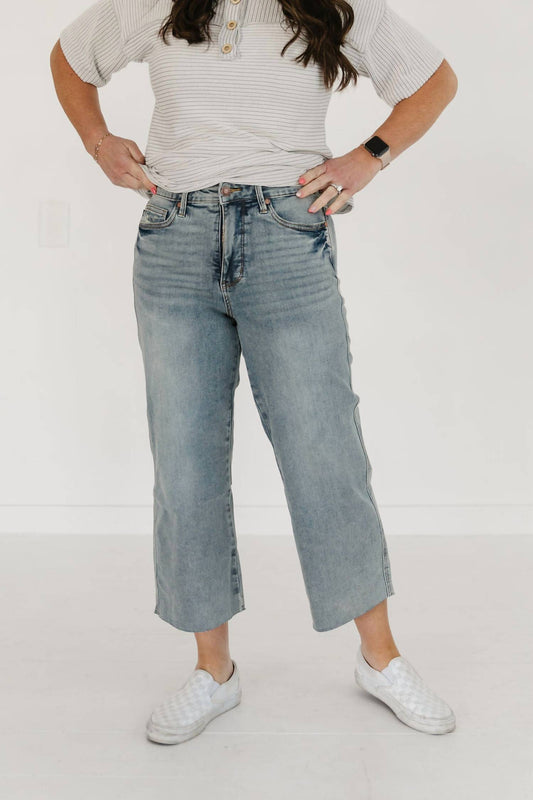 Judy Blue - Women's Birch Point Wide Leg Cropped Jeans