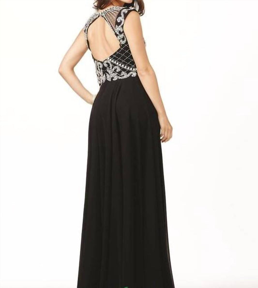 Jovani - Sleeveless Embellished Gown