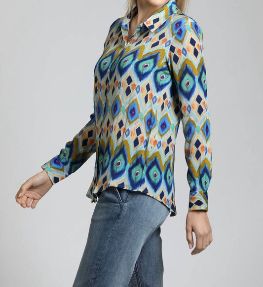 Apny - Colorful Geometric Stripe Button Up Top